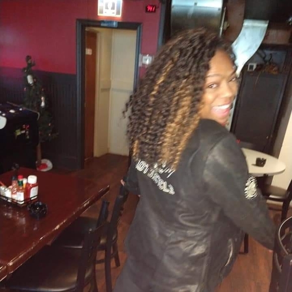 Profile Picture of Douglas Washkowiak (@dwashkowiak) on Poshmark