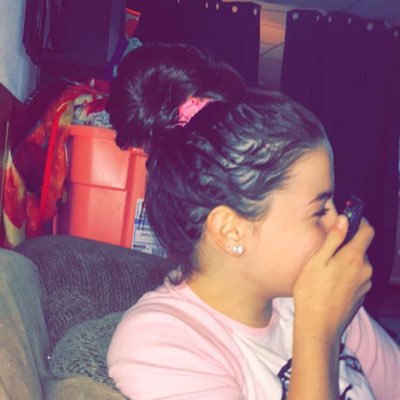 Profile Picture of Danzi (@DuncanDanika) on Twitter