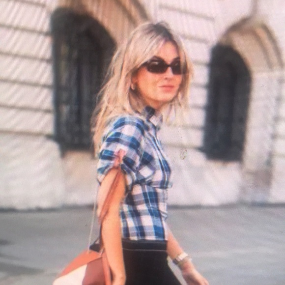 Profile Picture of Lea Patrick (@leapatricknczqy) on Poshmark