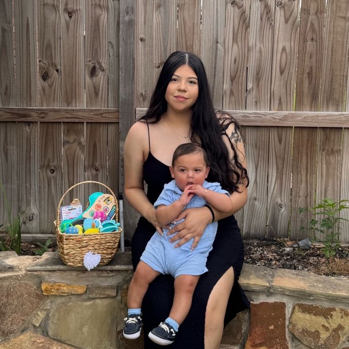 Profile Picture of   Ashley... (@ashleychavex) on Tiktok