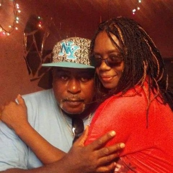 Profile Picture of Vivian Townsend (@vivian_townsend) on Poshmark