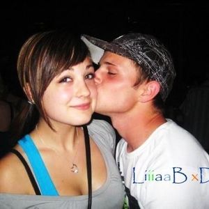 Profile Picture of Bianca Lang (@_emofake_2_) on Myspace