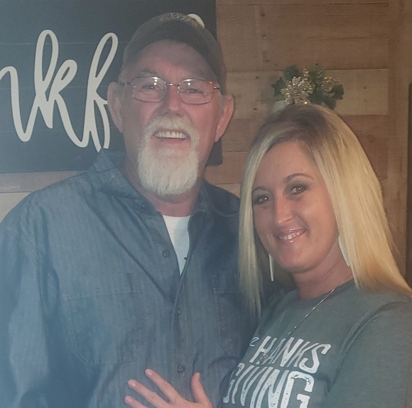 Profile Picture of Pam Lovett (@pjlovett39) on Poshmark