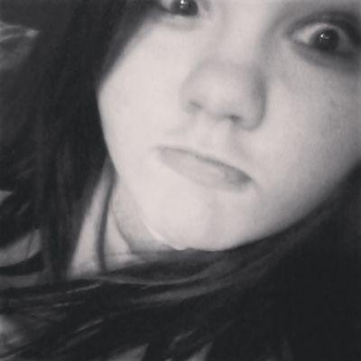 Profile Picture of Lilly Bowen (@lillybowen01) on Twitter
