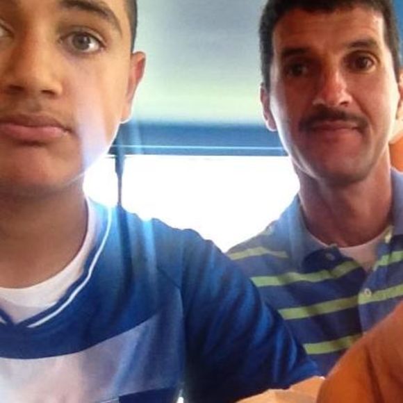 Profile Picture of Alex Lanza (@alexlanza11) on Poshmark