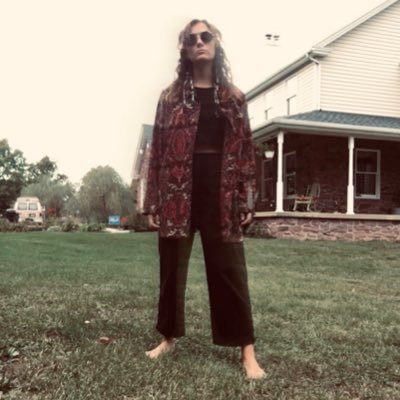 Profile Picture of Kelly Christman (@glowflip) on Twitter
