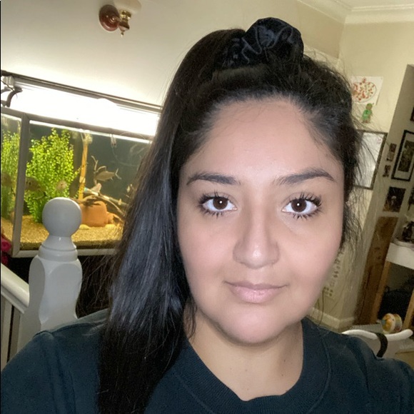 Profile Picture of Fran Ryan (@fran_ryan) on Poshmark