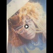 Profile Picture of Ava Solomon (@DiaryofSolomon) on Youtube