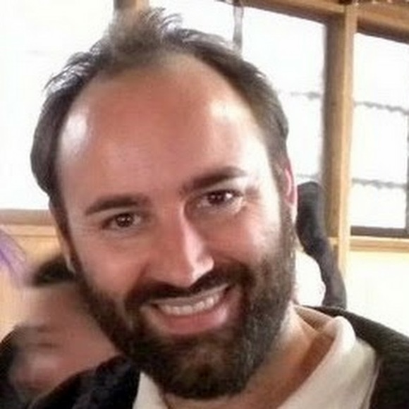 Profile Picture of Daniel Hoffer (@danielhoffer) on Poshmark