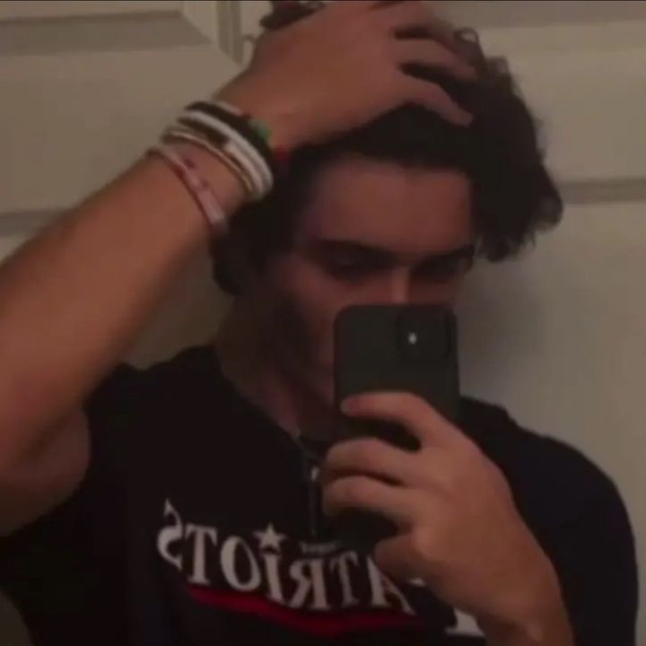 Profile Picture of jeremy (@jeremy_colons) on Tiktok