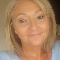 Profile Picture of karenbizzell (@karenbizzell) on Tiktok