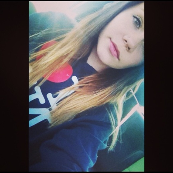 Profile Picture of Korah Rose (@korahrosexo) on Poshmark
