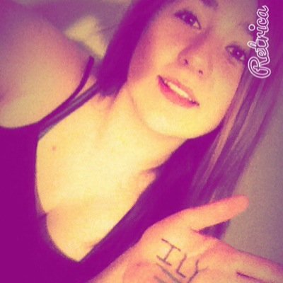 Profile Picture of Abby(: (@abby_bladorn07) on Twitter