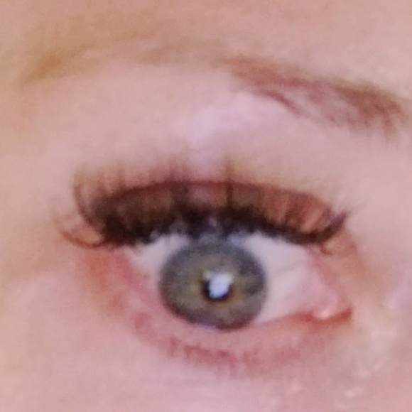 Beatrix Stancz - Poshmark Profile Picture of Beatrix Stancz (@btrixy) on Poshmark