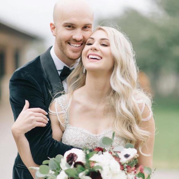 Cameron Shivers - Poshmark Profile Picture of Cameron Shivers (@cameronshivers) on Poshmark