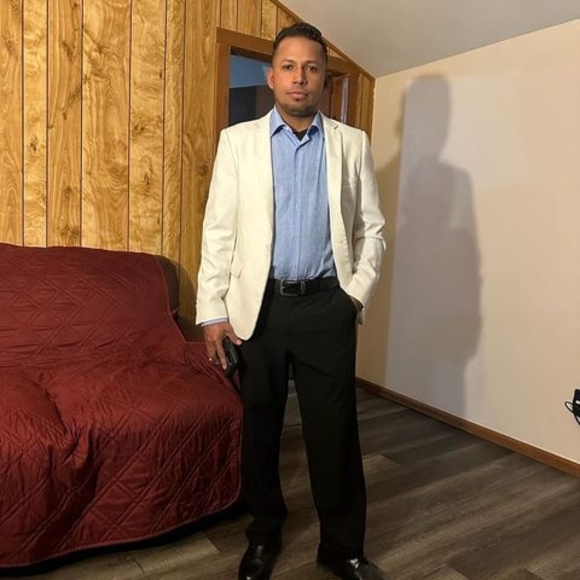 Profile Picture of Jose Baca (@bacajose720) on Poshmark