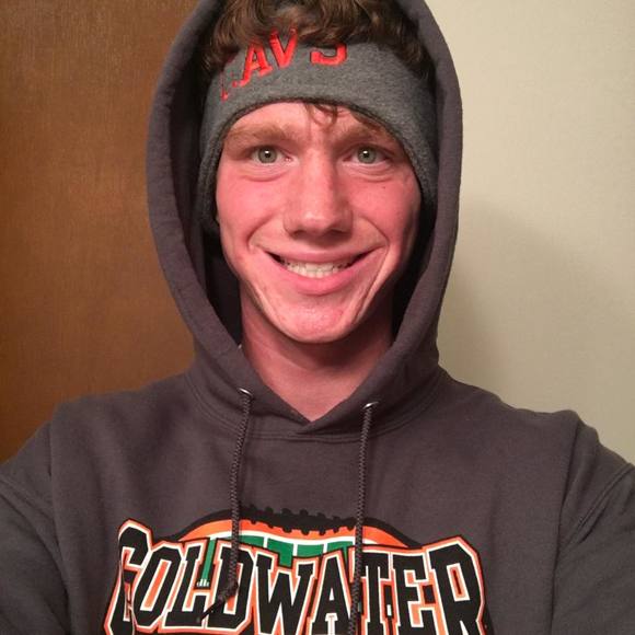 Profile Picture of Steven Hattery (@steven4real) on Poshmark