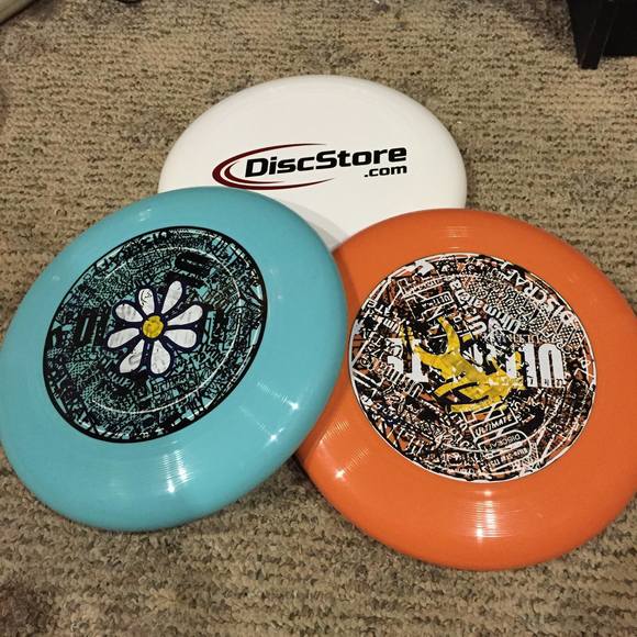 Profile Picture of Elian Losman (@elosman) on Poshmark