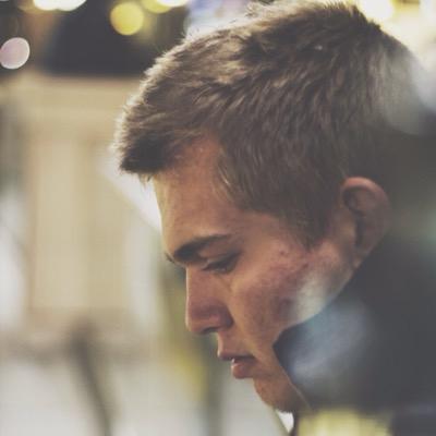 Profile Picture of Zach Davies (@zachdavies42) on Twitter