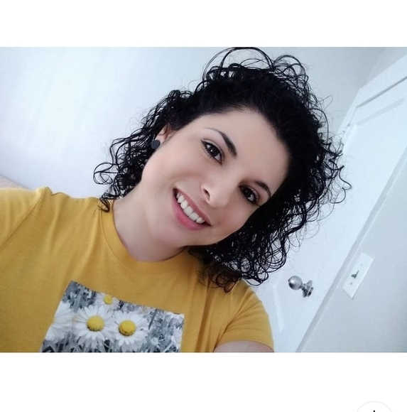 Profile Picture of Maria dolores Cubero vargas (@maricube259) on Poshmark