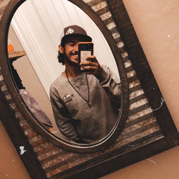 Alec Martinez - Poshmark Profile Picture of Alec Martinez (@cowboyjr) on Poshmark