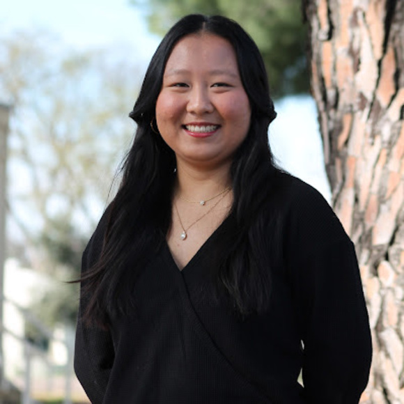 Profile Picture of Kiana Mushock (@kmmushock) on Poshmark