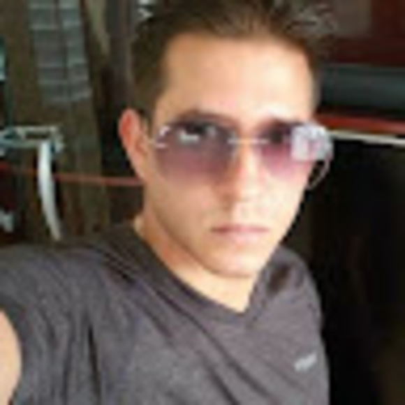 Profile Picture of Rodolfo Rojas gómez (@rodolfoa0117) on Poshmark