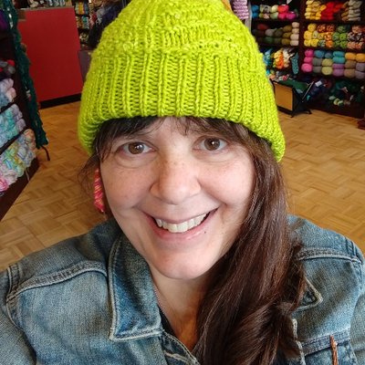 Profile Photo of Lyn Ellen Burkett (@burkett_lyn) on Twitter