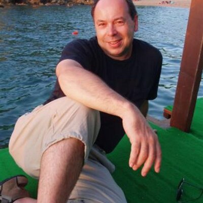 Profile Picture of Chris Bowden (@bowdence13) on Twitter