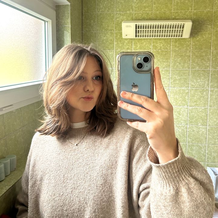 Profile Picture of MaceyS (@maceysutton) on Tiktok