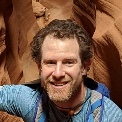 Profile Picture of Jonas  Cohen (@acutepelvis) on Twitter