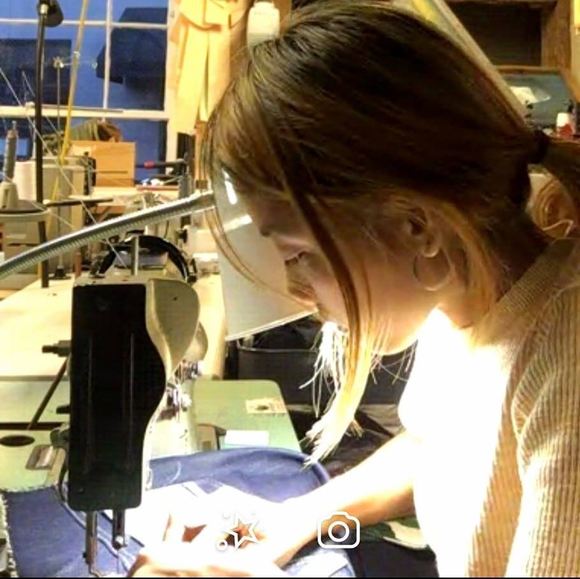 Naomi Hsin - Poshmark Profile Picture of Naomi Hsin (@miss_pay) on Poshmark