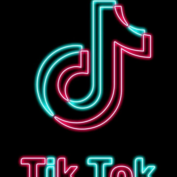 Profile Picture of octa_via (@octavia_gr) on Tiktok