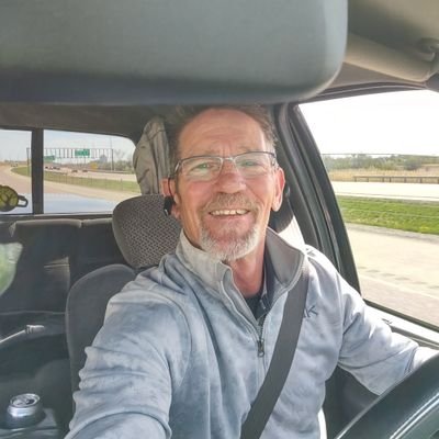 Profile Picture of John Selvig (@SelvigJohn) on Twitter