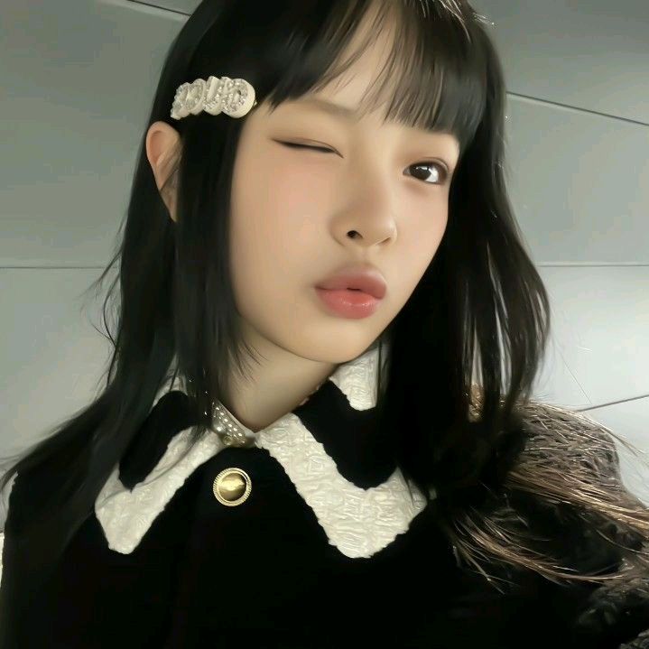 Profile Picture of eunice | loveswonwoo (@euuniice.e) on Tiktok