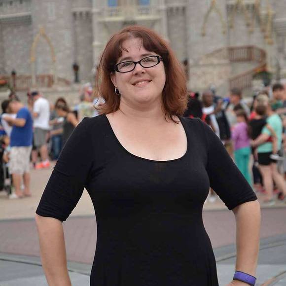 Profile Picture of Andrea Zuehlsdorff (@augustangel1982) on Poshmark