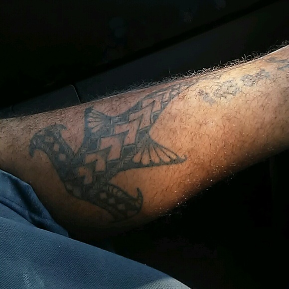 Profile Picture of Mark Tinae tino (@archypoloking3) on Poshmark