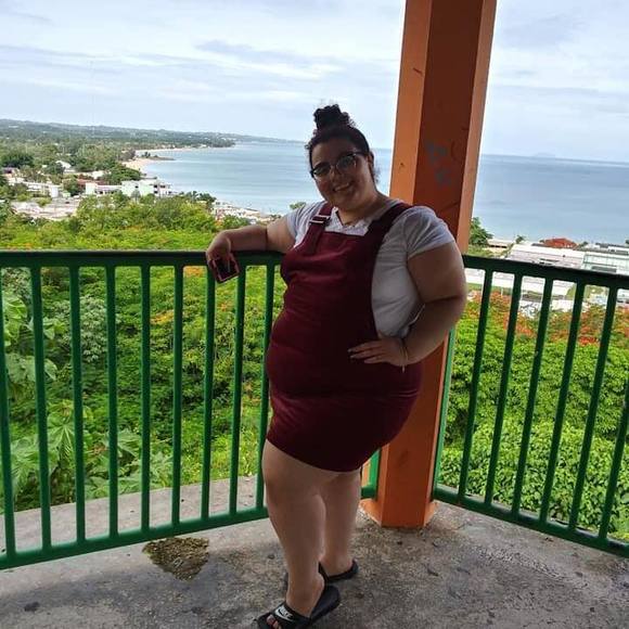 Profile Picture of Genesis marie Crespo (@0873gege) on Poshmark