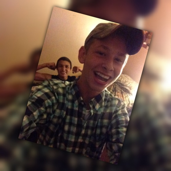 Profile Picture of Johnny Wheeler (@johnnywheeler) on Poshmark