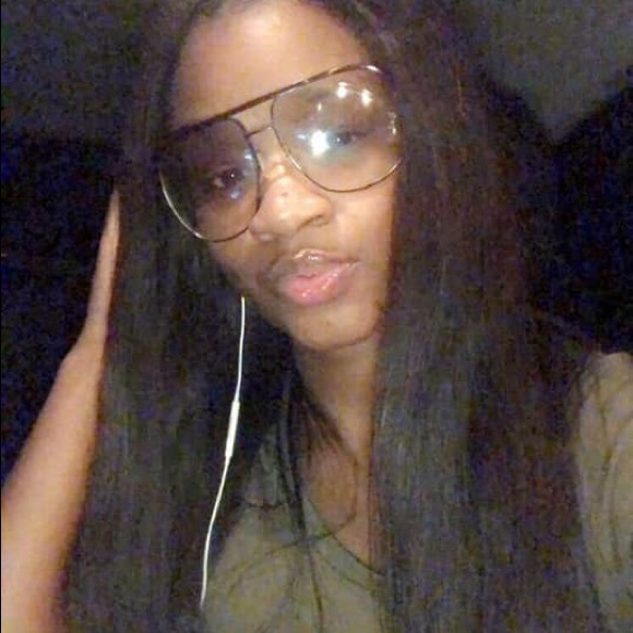 Profile Picture of Nykia Treadwell (@tnykia) on Poshmark