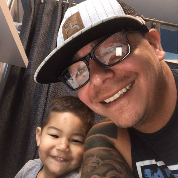 Profile Picture of Justin Manning (@jbmanning318) on Poshmark