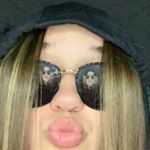 Profile Picture of Holly Schaefer (@hollyschaefer_spams) on Instagram