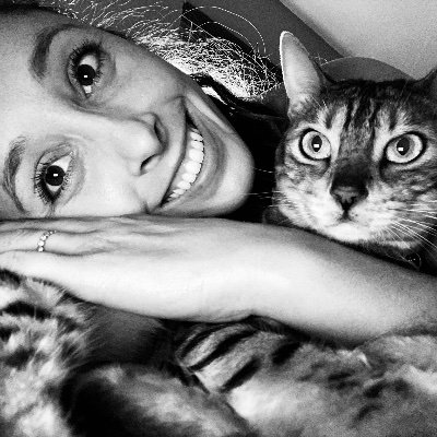 Alexa Bridges - Twitter Profile Picture of Alexa Bridges (@AlexaBridges10) on Twitter