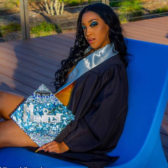 Profile Picture of Jasmine Mcafee (@mcafee__) on Poshmark