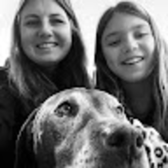 Erica Marrone - Poshmark Profile Picture of Erica Marrone (@elp00419) on Poshmark