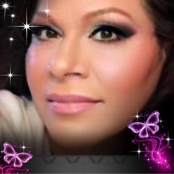 Profile Picture of Chris Stephanus (@chrissyjazzjohn) on Poshmark
