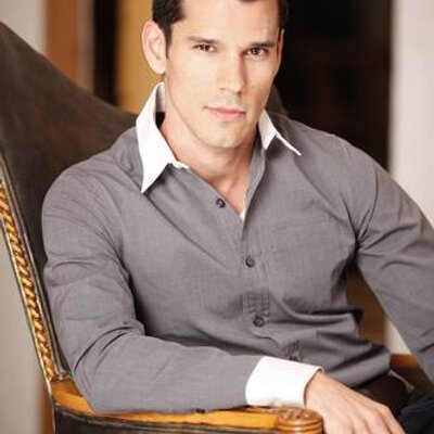 Profile Picture of David Slivinski (@dezinedavid) on Twitter