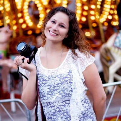 Danielle Russell - Twitter Profile Picture of Danielle Russell (@dani_ellephoto) on Twitter