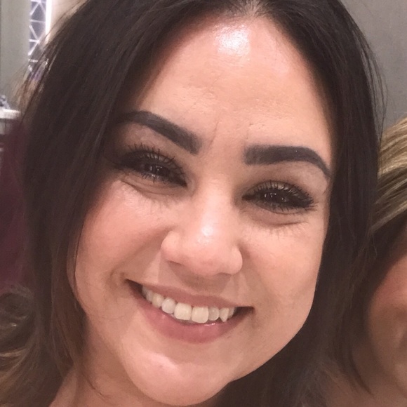 Profile Picture of Marissa Rodriguez (@mmrodriguez81) on Poshmark