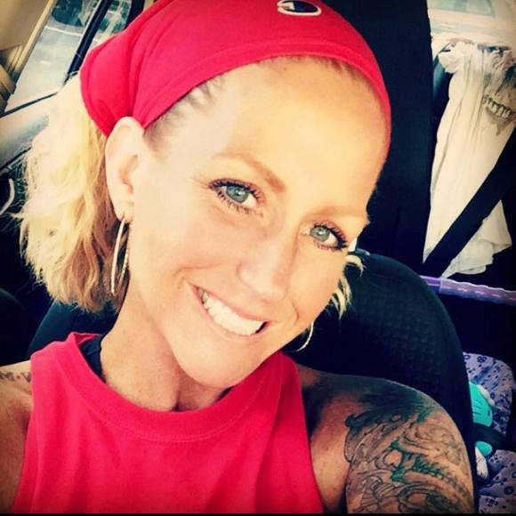 Profile Picture of Lisa Summerall (@leelee561) on Poshmark